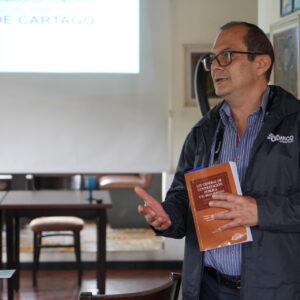 Municipalidad de El Guarco y Cámara de Comercio, Industria, Turismo y Servicios de Cartago firmaron convenio para favorecer a emprendedores y microempresas del cantón