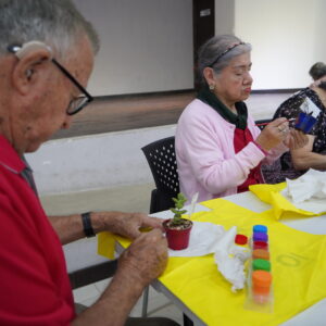 Conmemoramos el mes de la persona adulta mayor