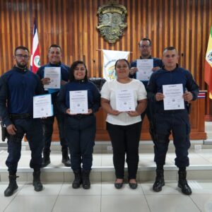 Impulsando iniciativas que fortalezcan la preparación y el desempeño de la Policía Municipal de El Guarco