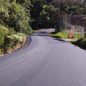 Mejora en caminos de las zonas rurales del cantón