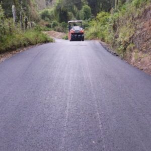 Mejora en caminos de las zonas rurales del cantón