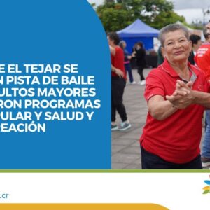 Parque de El Tejar se convirtió en pista de baile para los adultos mayores que culminaron programas de Baile Popular y Salud y Recreación