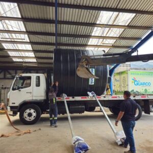Donación de tanques mejorará servicio de agua potable en la comunidad de Barrancas
